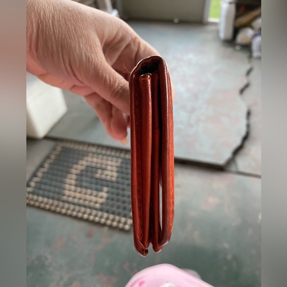 JL SALDIVAR LEATHER TOOLED WALLET - Picture 8 of 13